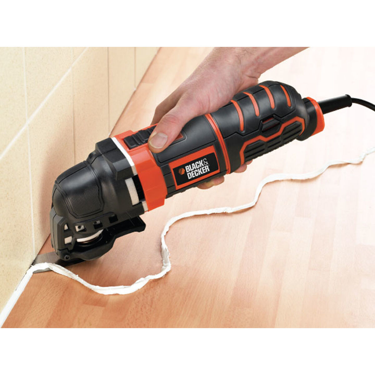 Monitoimityökalu Black & Decker MT300KA 300 W Oskillointi